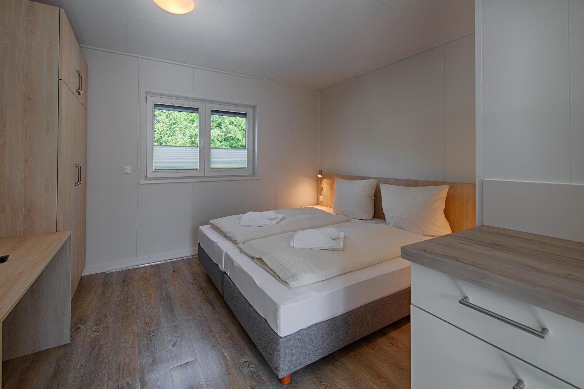 See Hotel Karlslust Chalets Storkow  Exterior photo